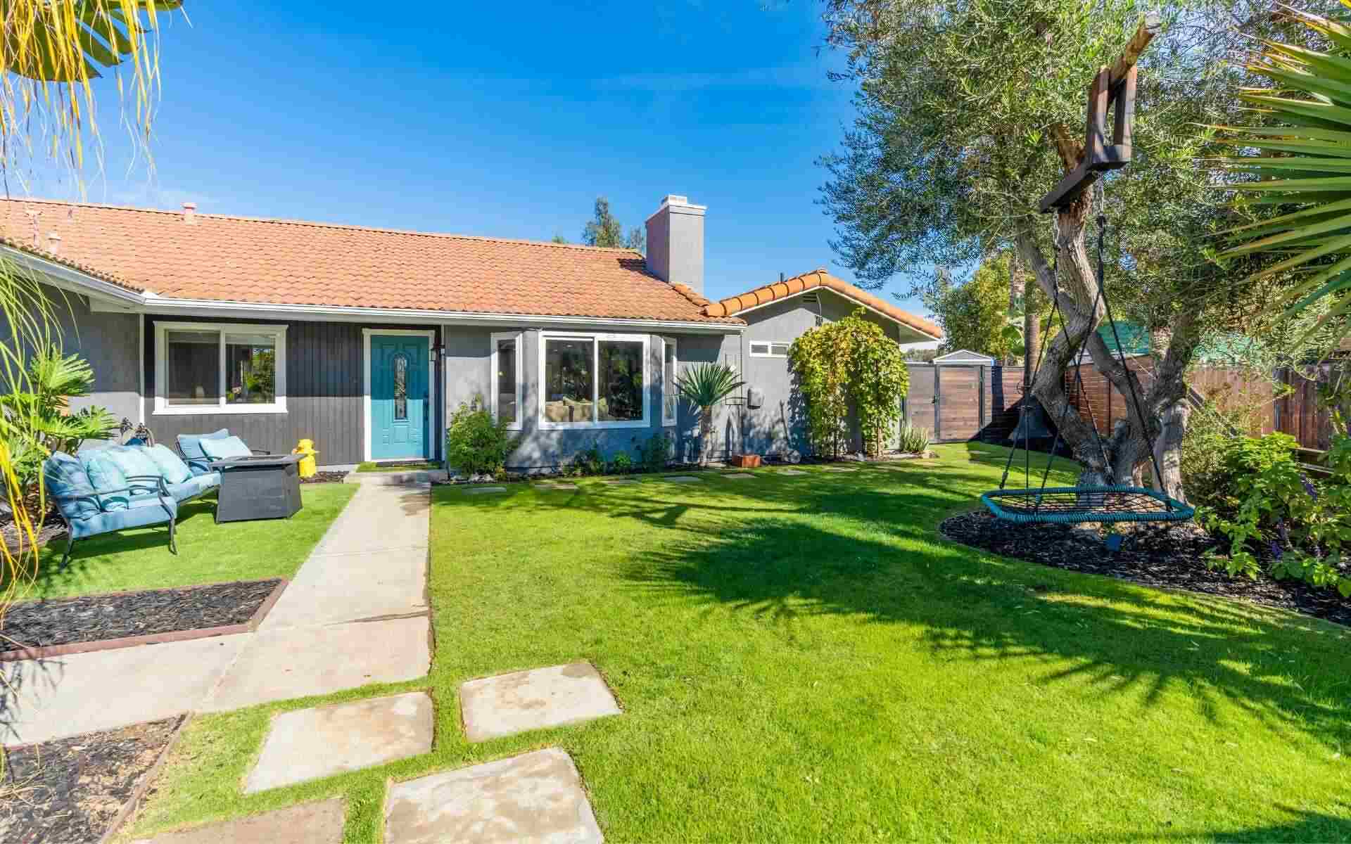 Yard of a Coastal home in Southern California