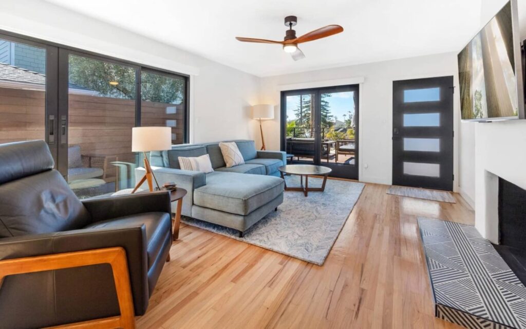 guest ready la jolla vacation rental living room Guest-ready living room at a La Jolla vacation rental