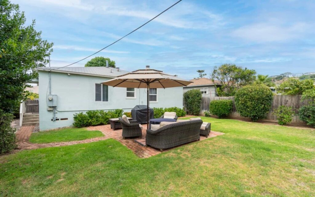 la jolla vacation rental outdoor maintenance vendors Backyard and outdoor seating area at a La Jolla vacation rental